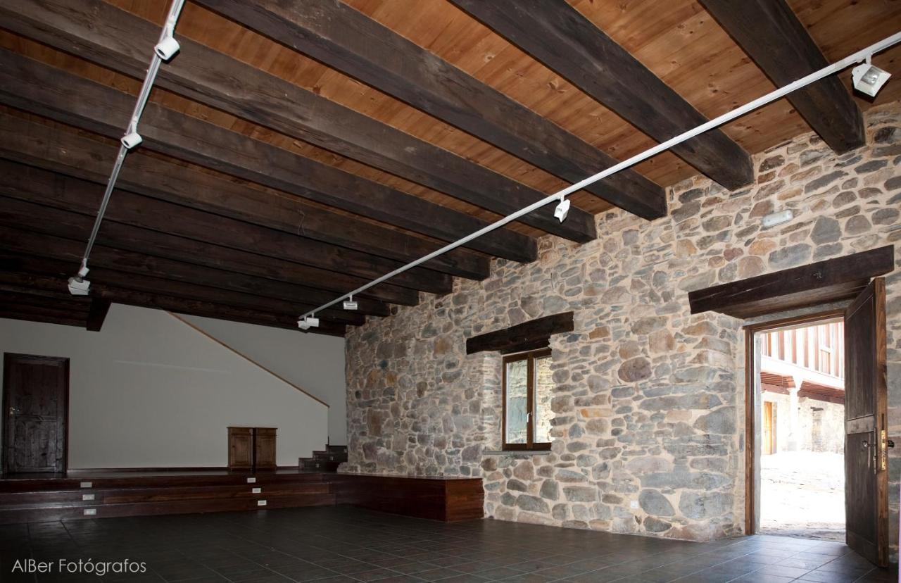 Albergue Francisco Giner De Los Rios Вильяблино Экстерьер фото